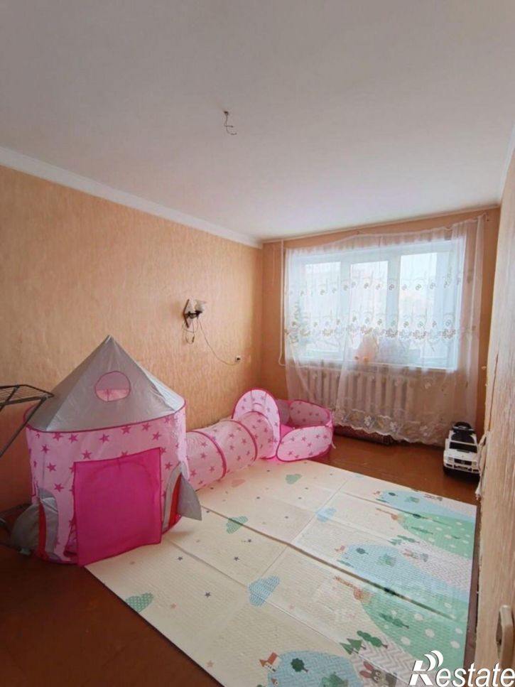 3-комн квартира мкр 6-й, 11,  д. 11