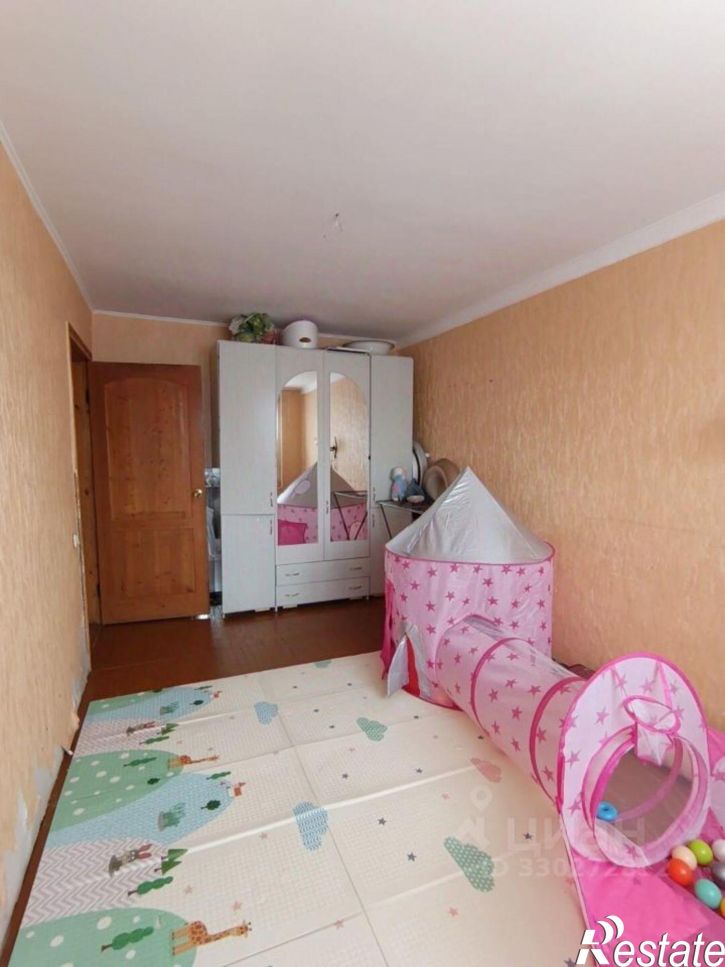 3-комн квартира мкр 6-й, 11,  д. 11