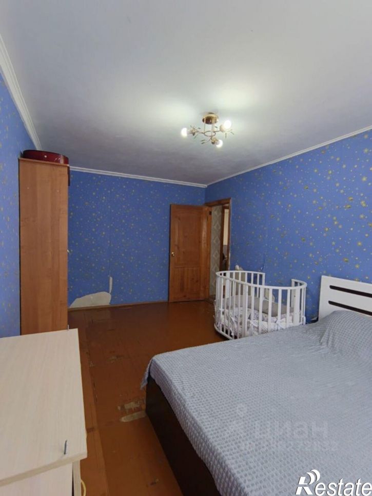 3-комн квартира мкр 6-й, 11,  д. 11