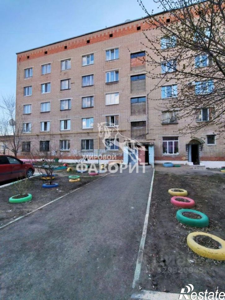 Комната Братская улица, 52,  д. 52