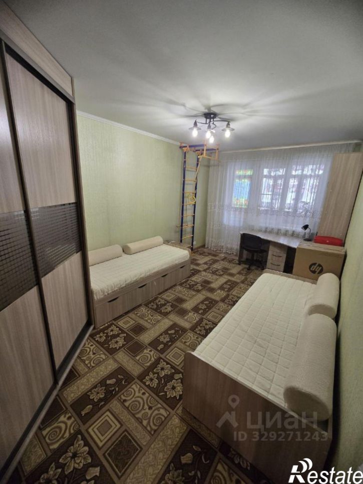 3-комн квартира ул Б.Хмельницкого, 1,  д. 1