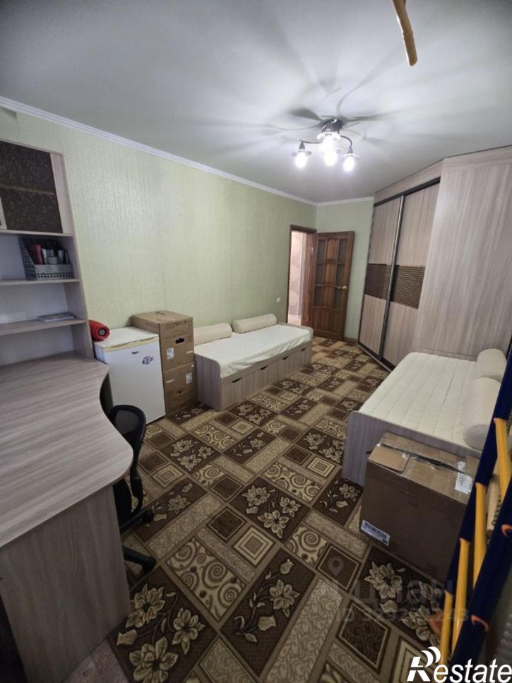 3-комн квартира ул Б.Хмельницкого, 1,  д. 1