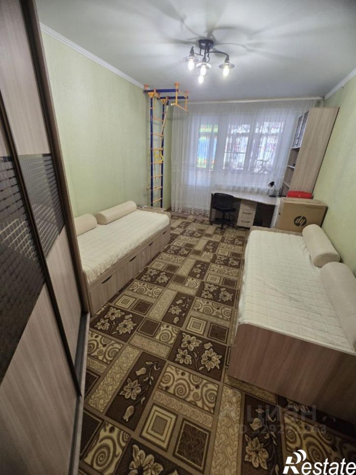 3-комн квартира ул Б.Хмельницкого, 1,  д. 1