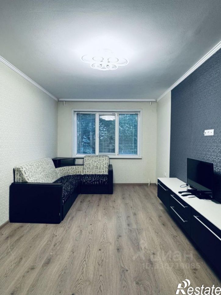 2-комн квартира улица Машиностроителей, 11,  д. 11
