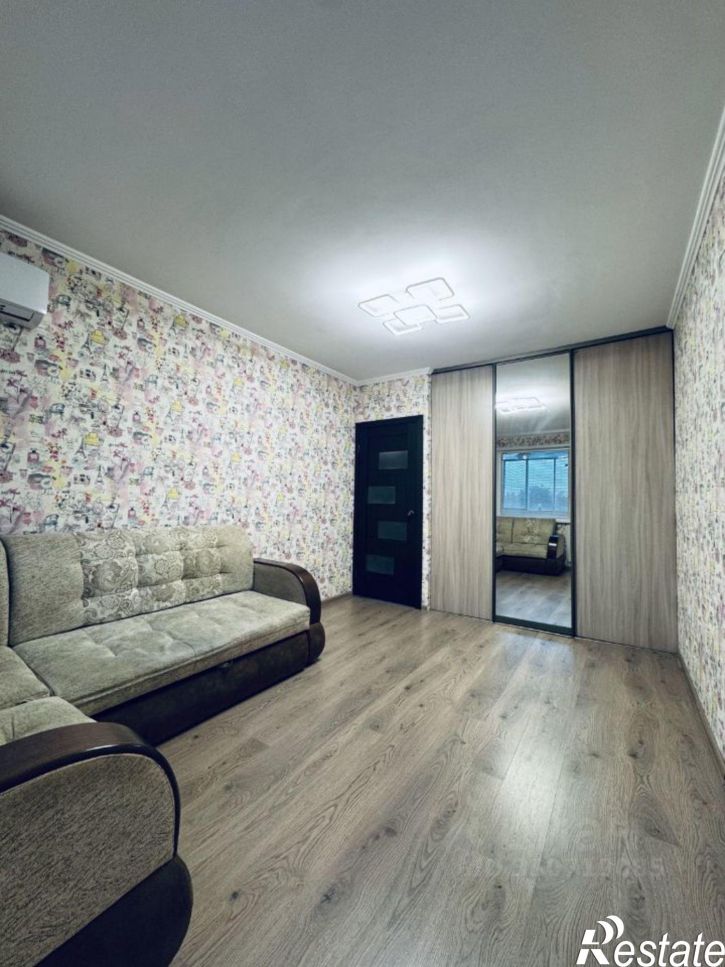 2-комн квартира улица Машиностроителей, 11,  д. 11