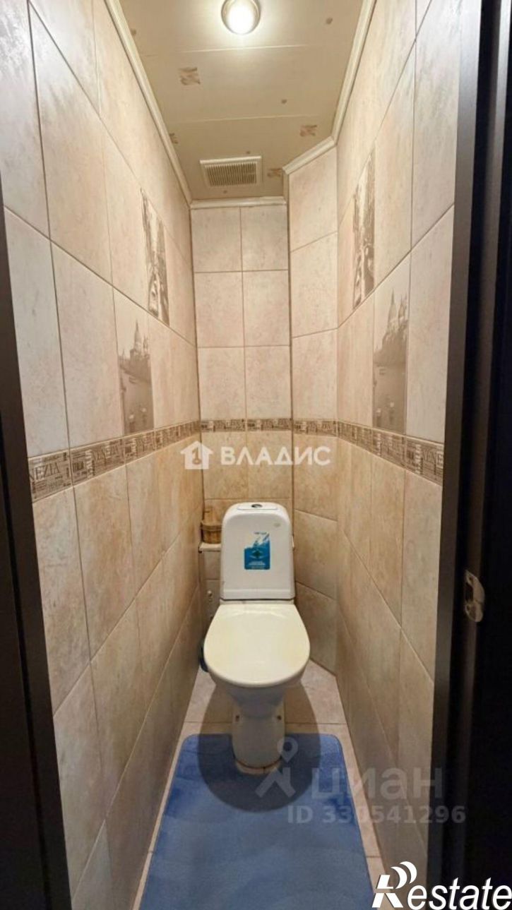 3-комн квартира улица Короленко, 118,  д. 118