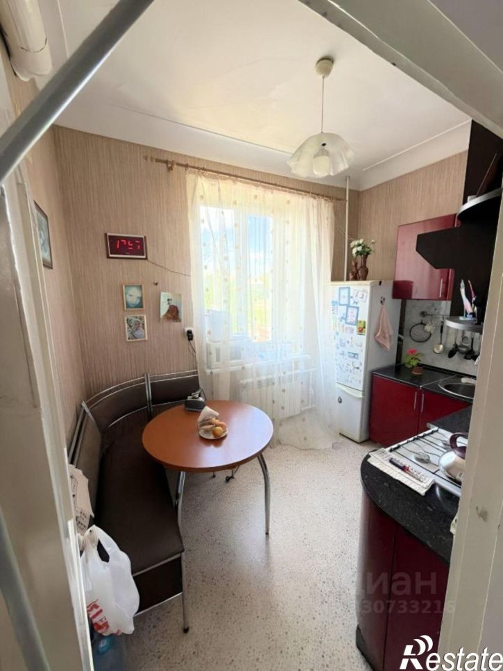 3-комн квартира улица Строителей, 12,  д. 12