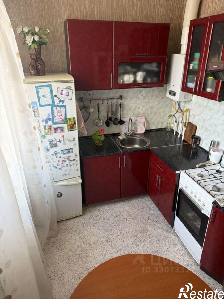 3-комн квартира улица Строителей, 12,  д. 12