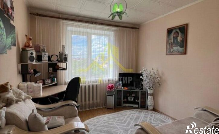 3-комн квартира улица Стасова, 8,  д. 8