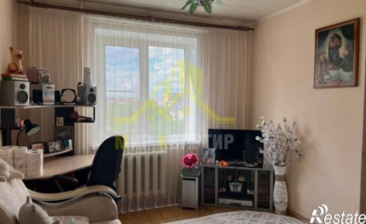 3-комн квартира улица Стасова, 8,  д. 8