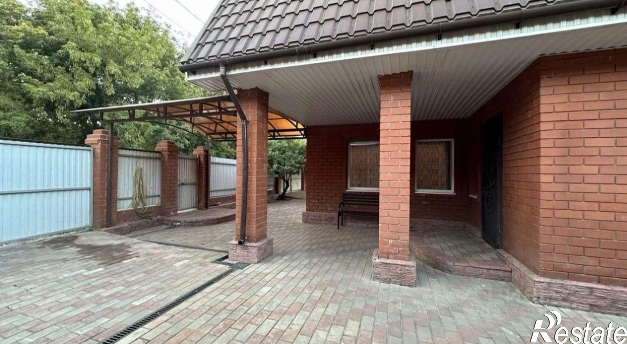 Купить дачу, дом, коттедж за 13 000 000 рублей на Литейный переулок, 11