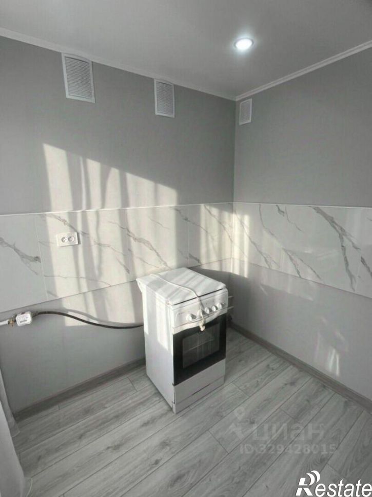 2-комн квартира улица Короленко, 138А,  д. 138А