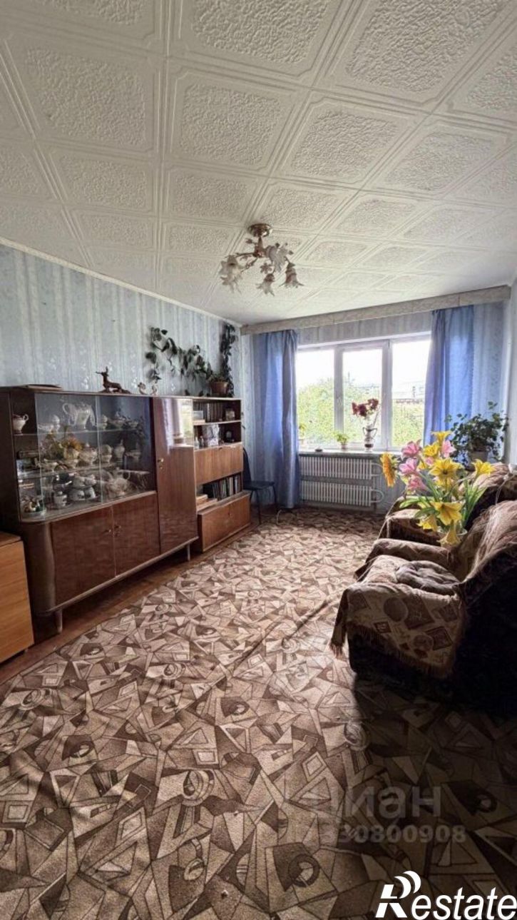 2-комн квартира проспект Космонавтов, 14,  д. 14