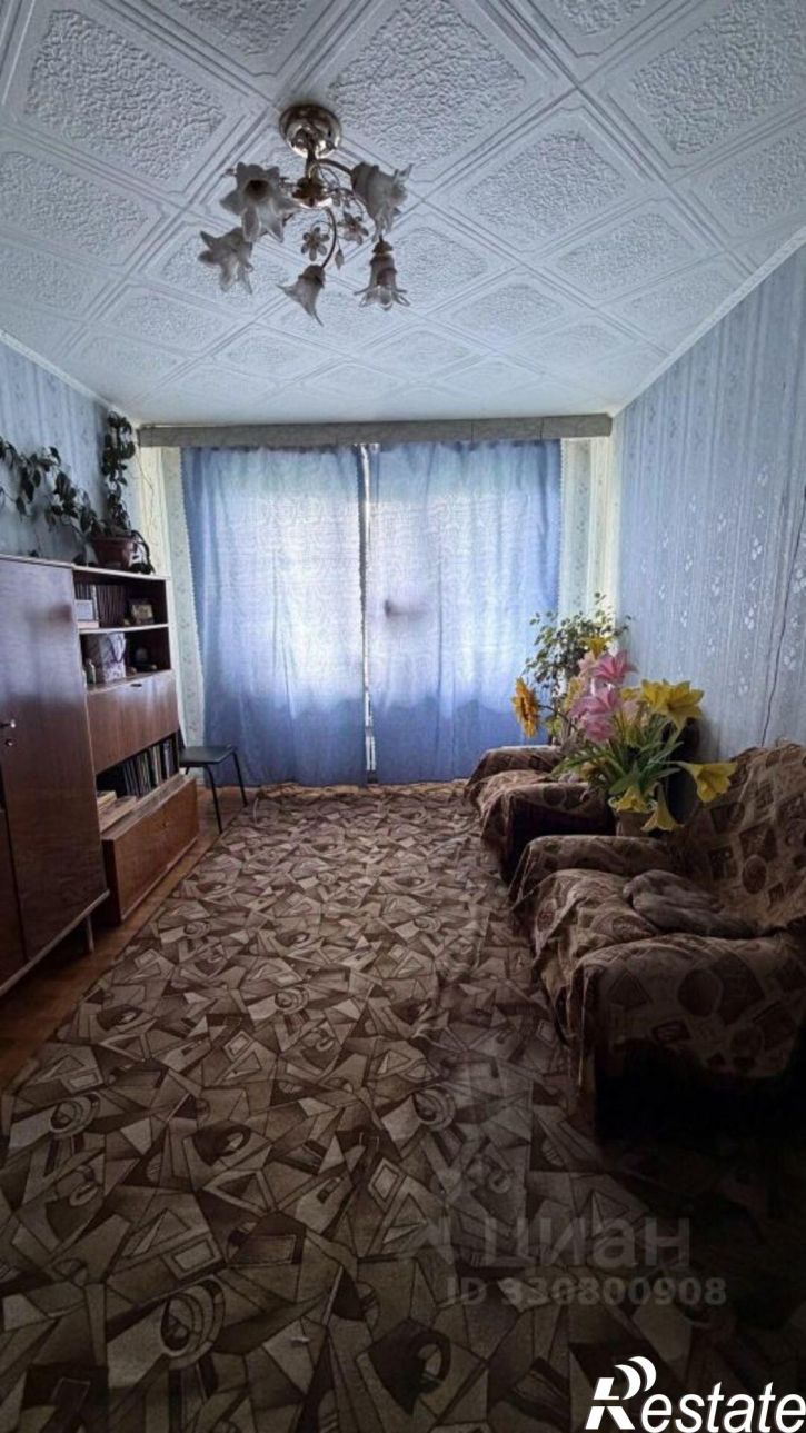 2-комн квартира проспект Космонавтов, 14,  д. 14