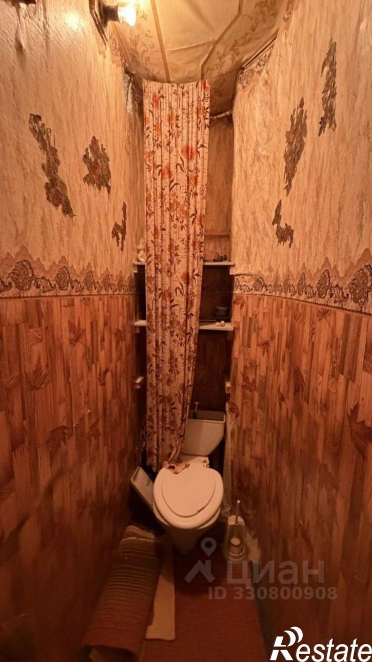 2-комн квартира проспект Космонавтов, 14,  д. 14