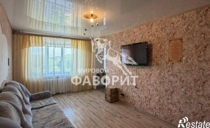 2-комн квартира улица Короленко, 140А,  д. 140А