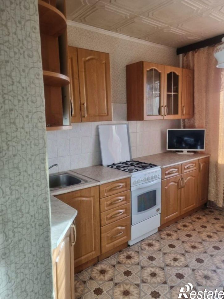 3-комн квартира ул Попова, 4А,  д. 4А