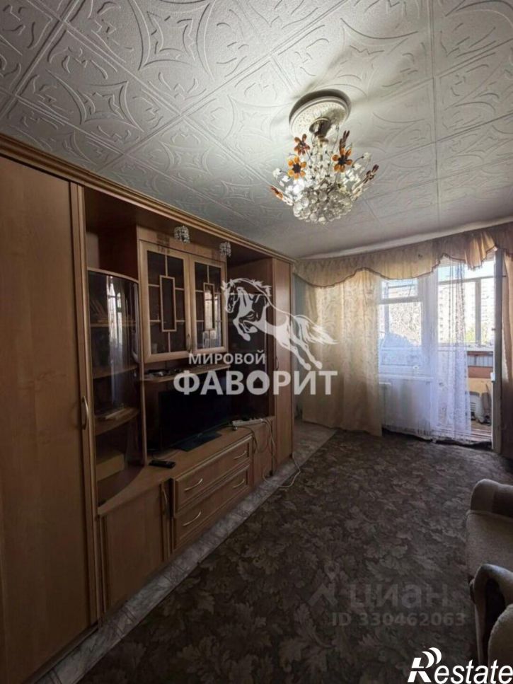 3-комн квартира ул Тамбовская, 10,  д. 10