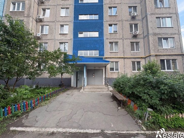 3-комн квартира Ялтинская улица, 90,  д. 90