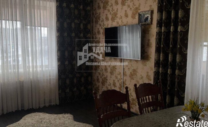 3-комн квартира улица Комарова, 28,  д. 28