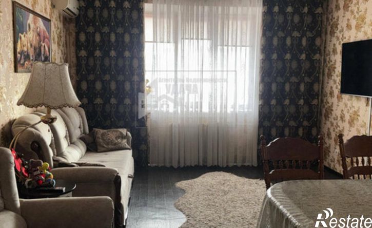 3-комн квартира улица Комарова, 28,  д. 28