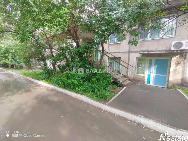 3-комн квартира улица Нефтяников, 26,  д. 26