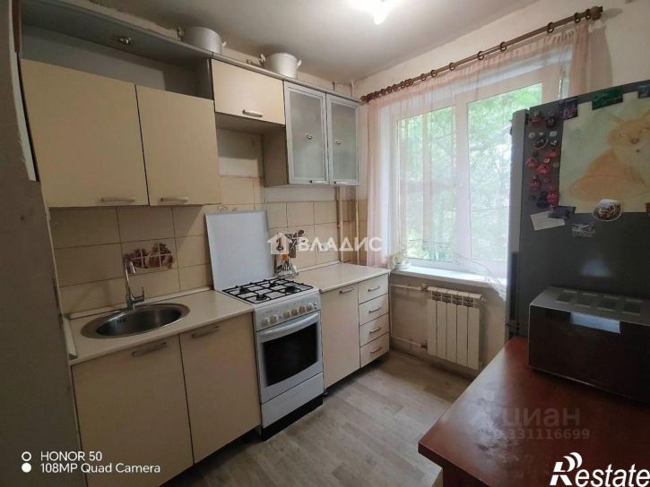 3-комн квартира улица Нефтяников, 26,  д. 26