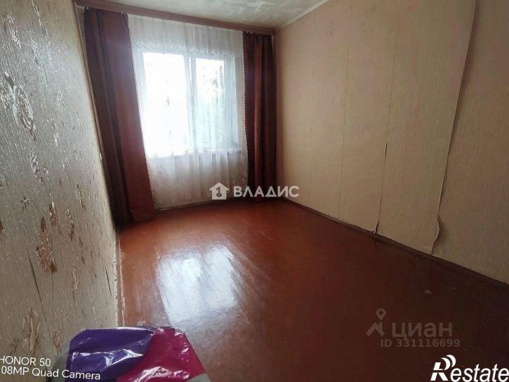 3-комн квартира улица Нефтяников, 26,  д. 26