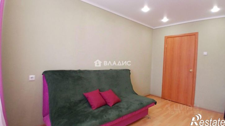 2-комн квартира улица Нефтяников, 6А,  д. 6А