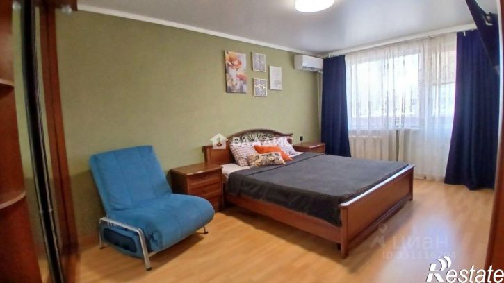 2-комн квартира улица Нефтяников, 6А,  д. 6А