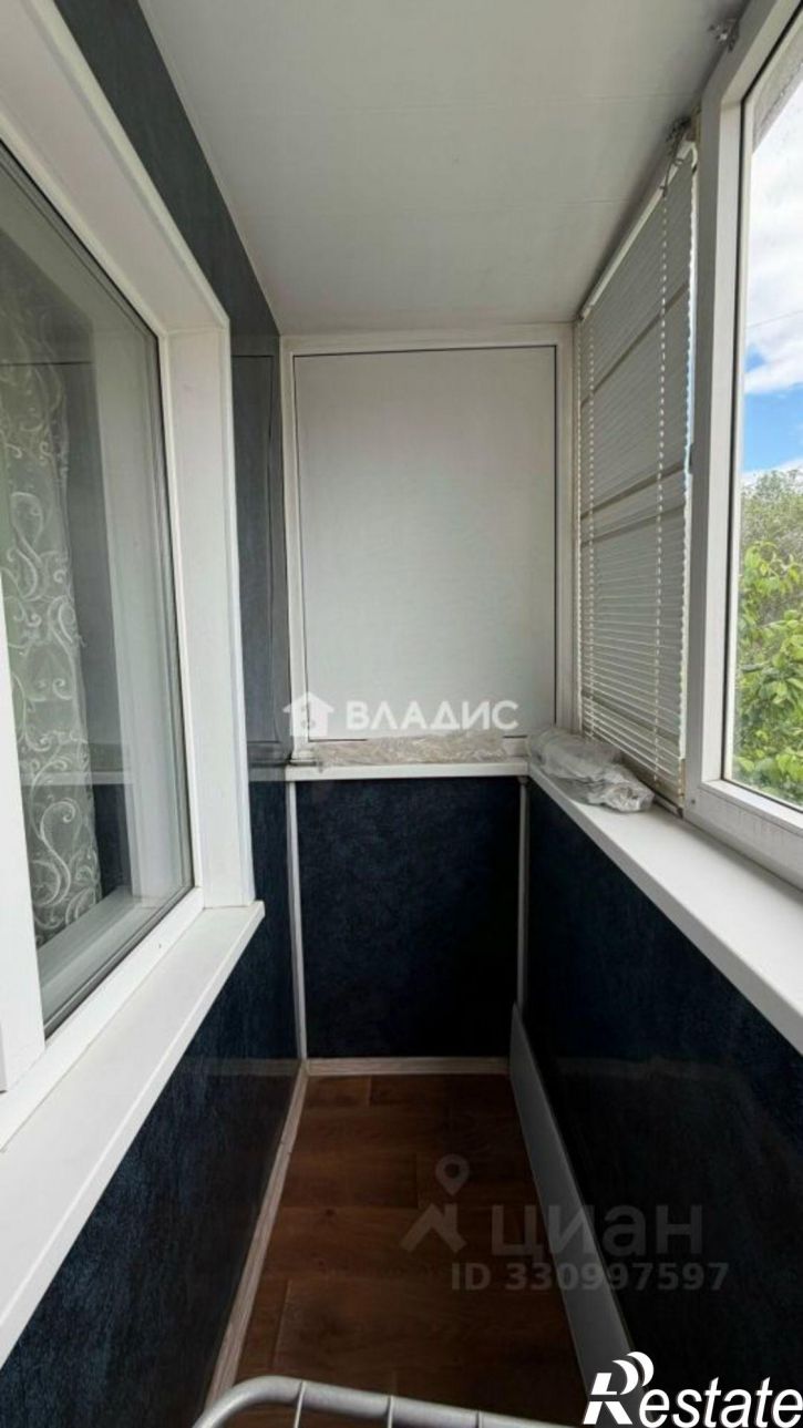 4-комн квартира ул Комарова, 16,  д. 16
