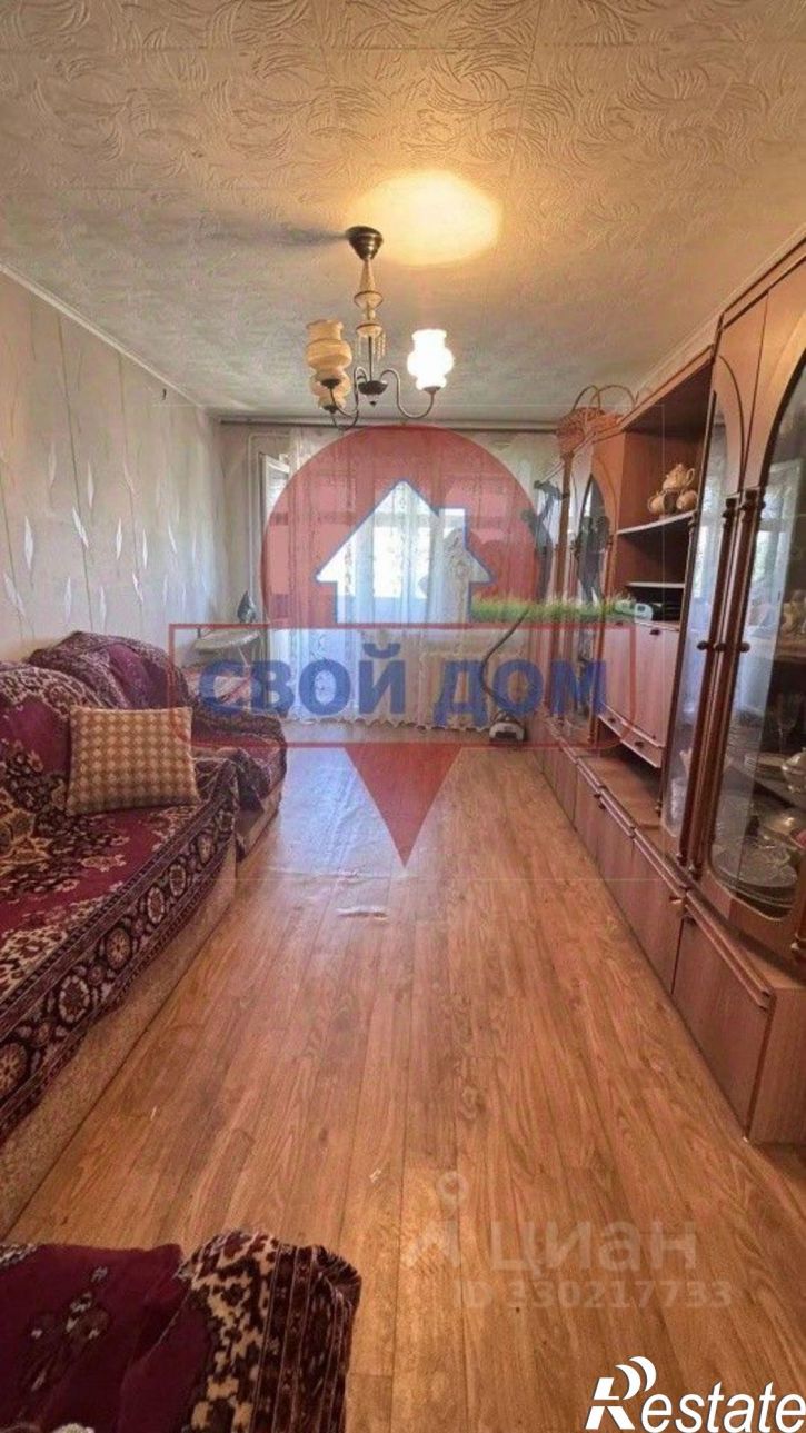 3-комн квартира ул Короленко, 136,  д. 136