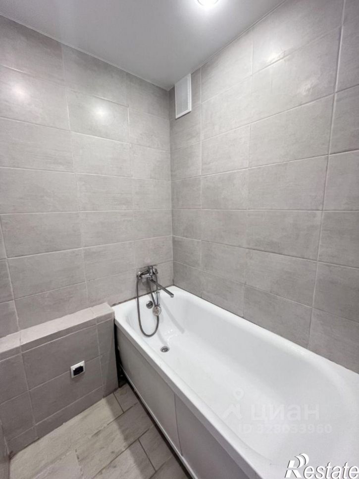 2-комн квартира улица Пацаева, 5А,  д. 5А