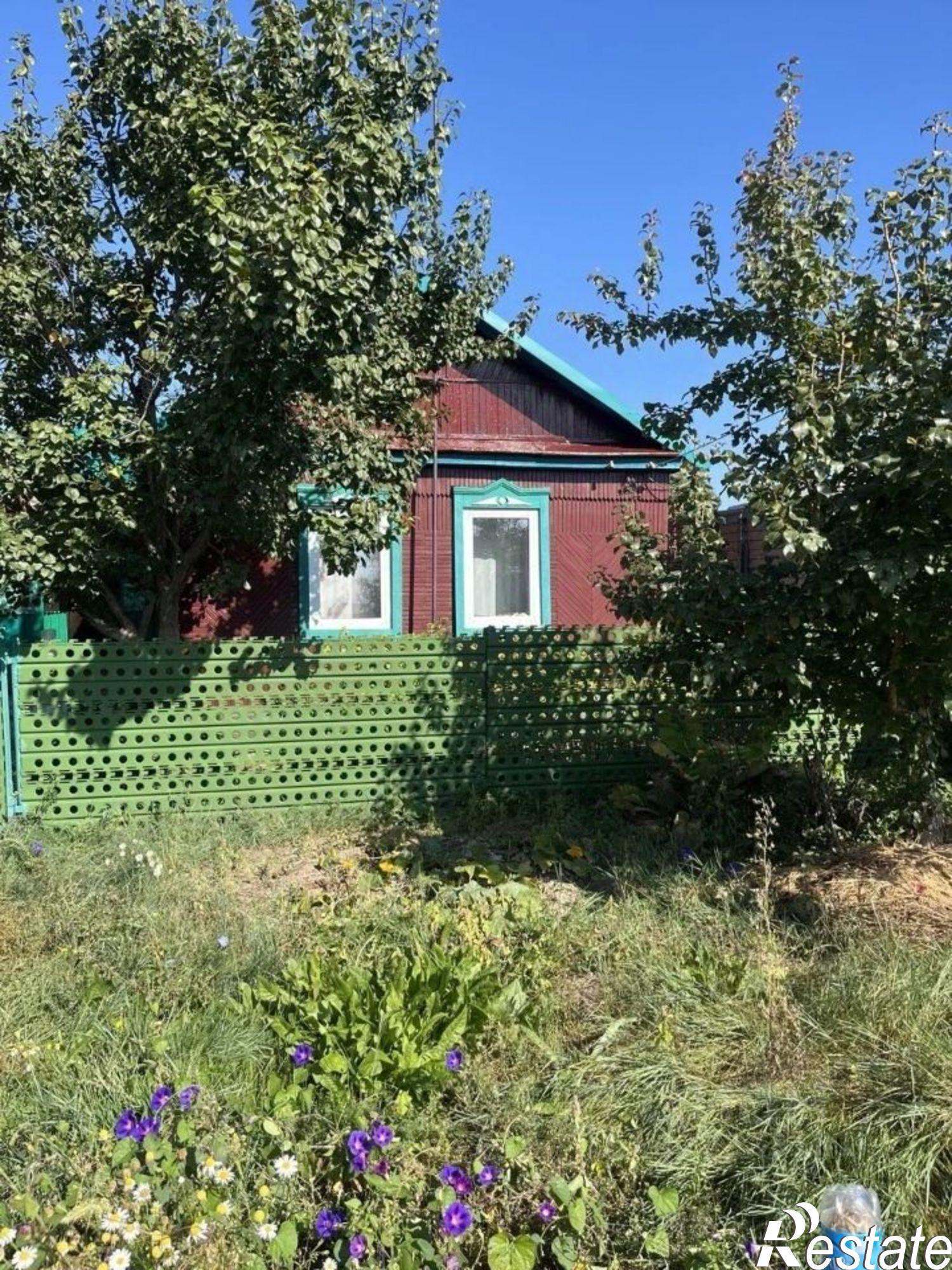 Купить дачу, дом, коттедж за 3 600 000 рублей на Интернатский пер, 3