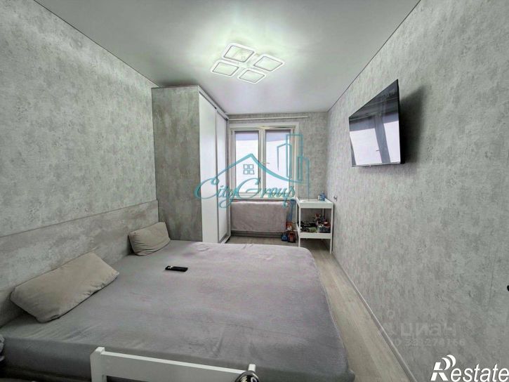 4-комн квартира улица Богдана Хмельницкого, 1,  д. 1