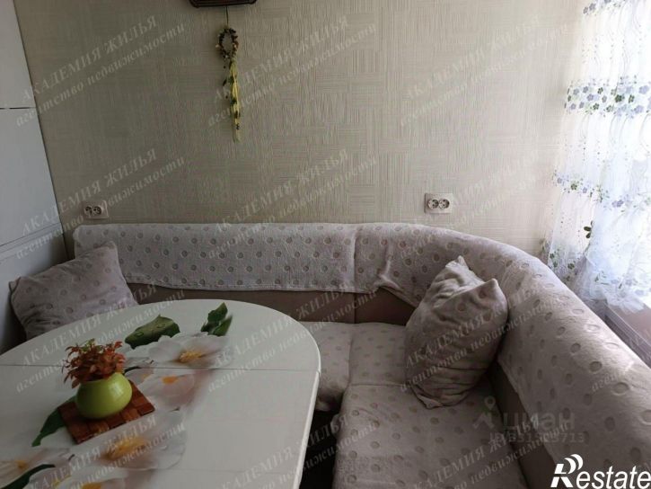 4-комн квартира ул Братская, 54А,  д. 54А