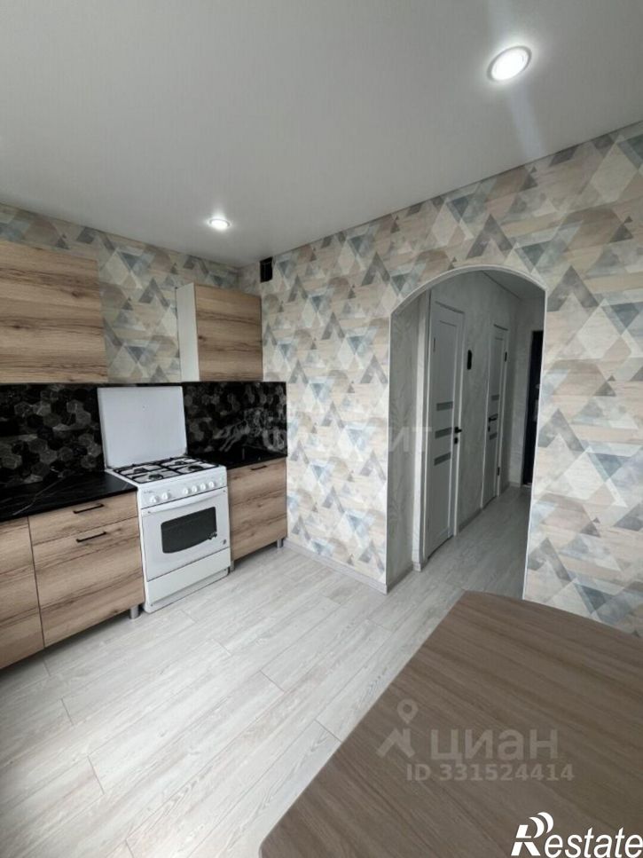 1-комн квартира Ялтинская улица, 90,  д. 90