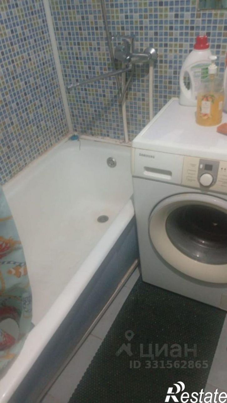 3-комн квартира ул Братская, 40,  д. 40
