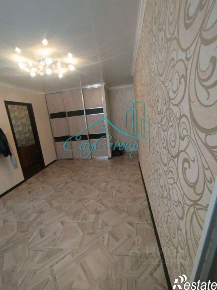 3-комн квартира ул Б.Хмельницкого, 3,  д. 3