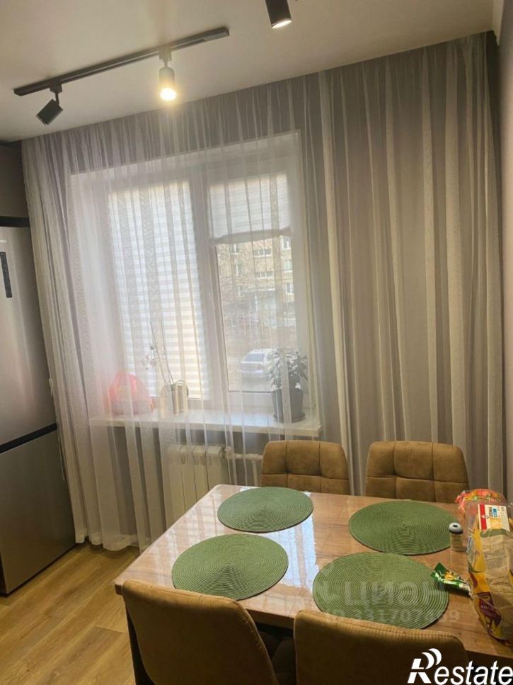 2-комн квартира ул Машиностроителей, 8,  д. 8