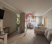 2-комн, 45кв м, этаж 3/5 ул Комарова, 4