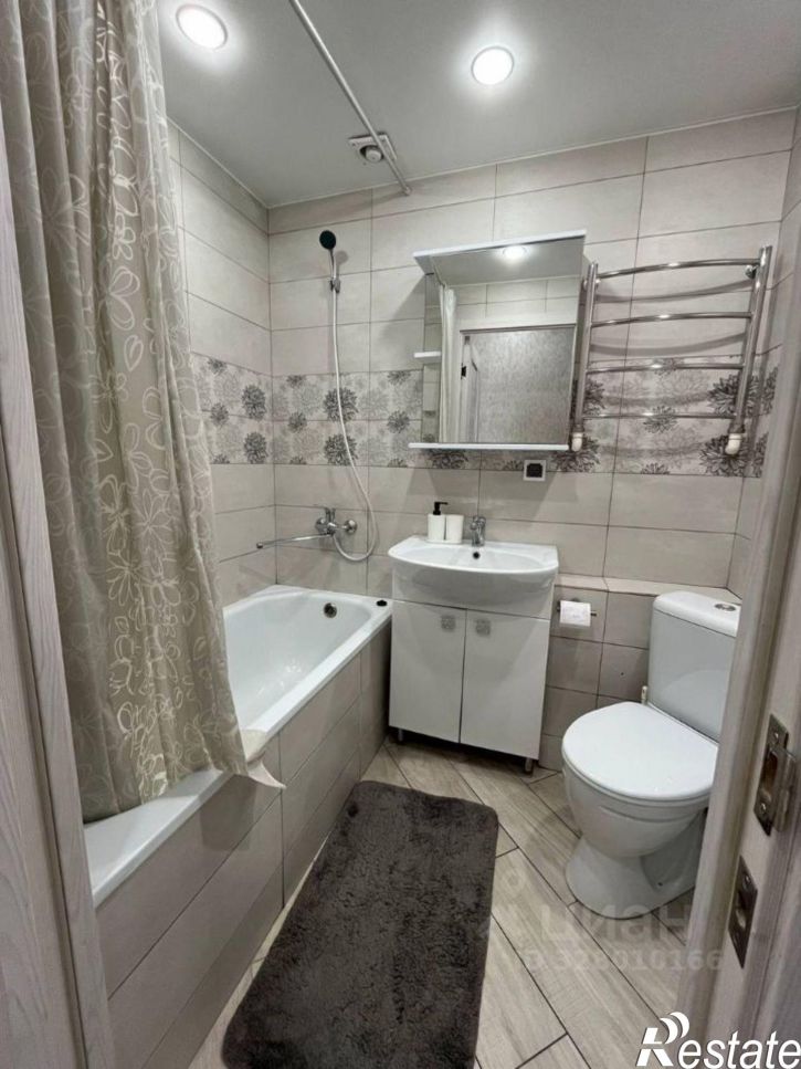 2-комн квартира ул Васнецова, 10,  д. 10