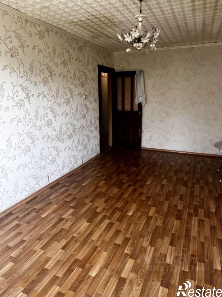 3-комн квартира ул Короленко, 136,  д. 136