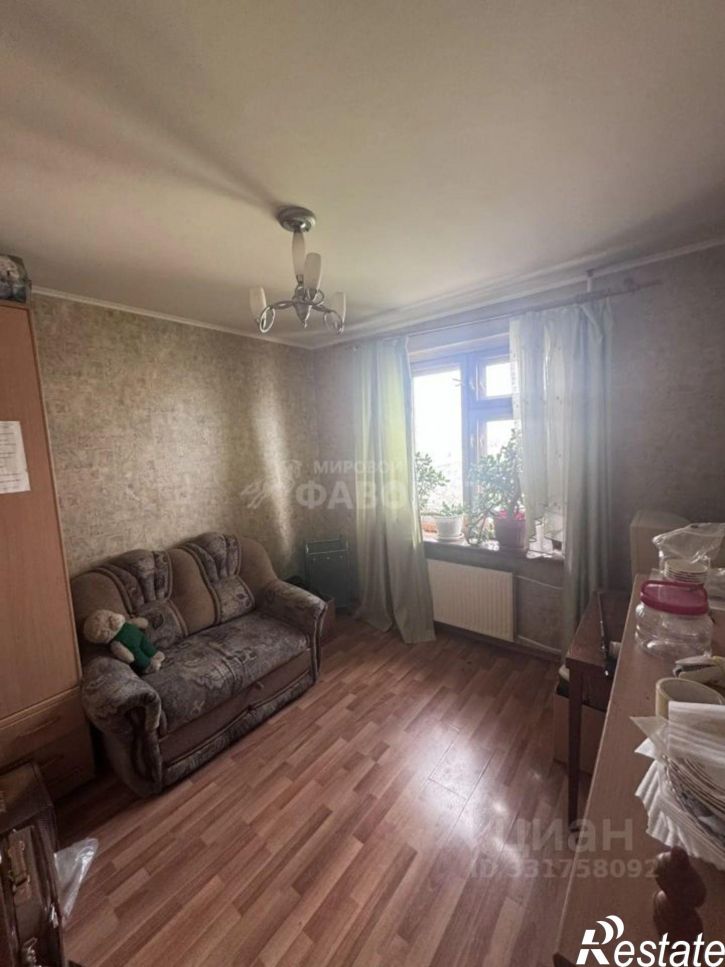 3-комн квартира ул Машиностроителей, 15,  д. 15