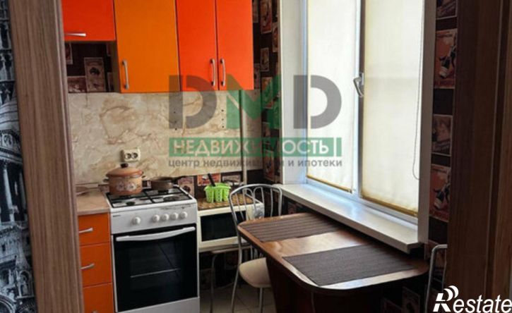 2-комн квартира ул Короленко, 122,  д. 122