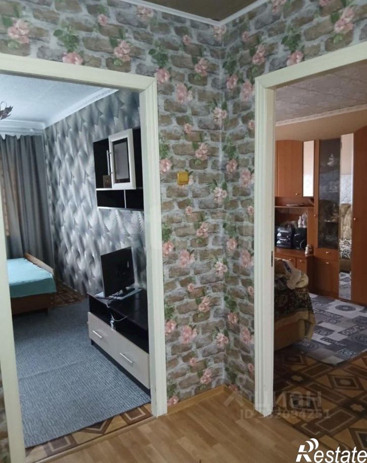 3-комн квартира ул Тамбовская, 10,  д. 10