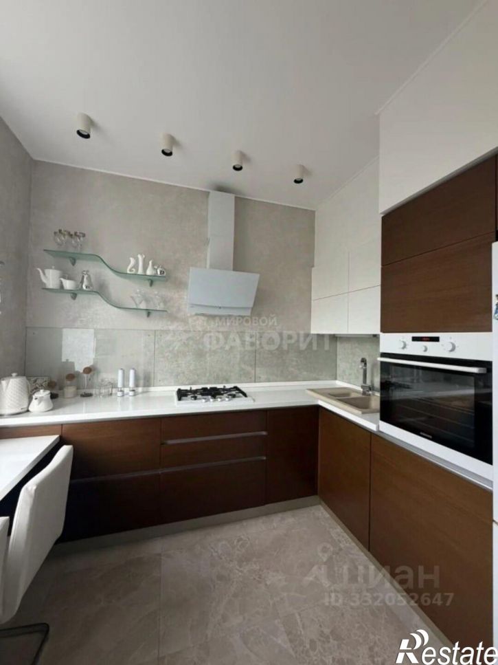 2-комн квартира ул Новосибирская, 32,  д. 32
