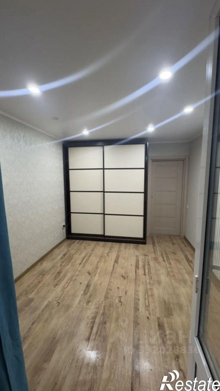 3-комн квартира ул Машиностроителей, 8,  д. 8