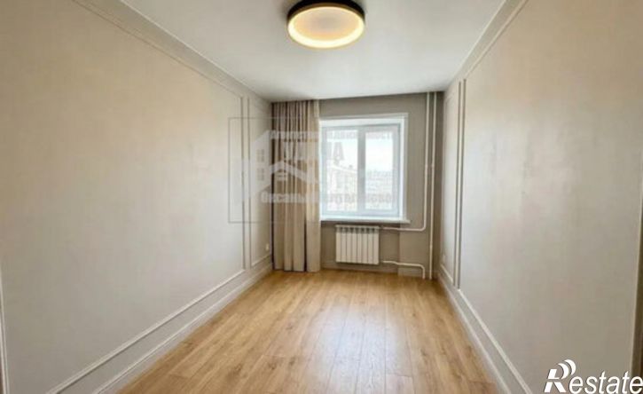 3-комн квартира ул Просвещения, 56,  д. 56