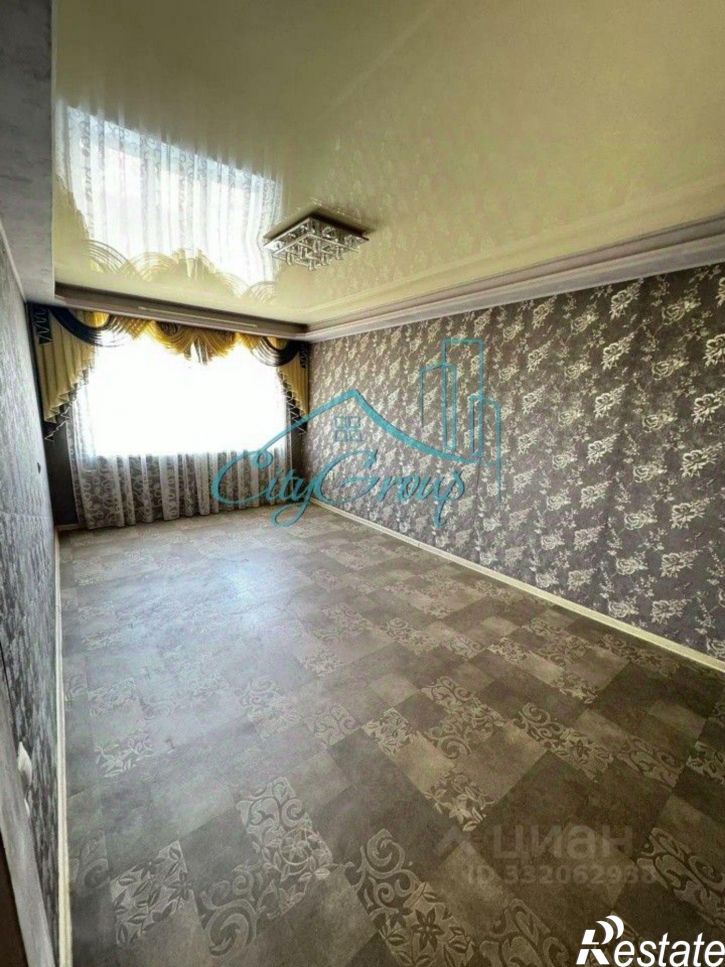 3-комн квартира Сарматский пер, 3,  д. 3
